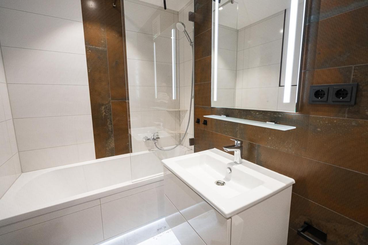 Apartment Stylisches Im Herzen Von + Parkplatz + Netflix + Self Check-in Dresden